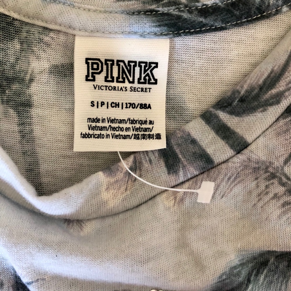 Pink tank Top - Picture 2 of 2